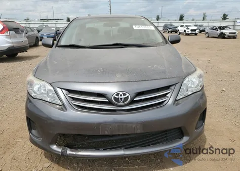 2013 Toyota Corolla Base z USA, uszkodzony, nr VIN 2T1BU4EE5DC034617